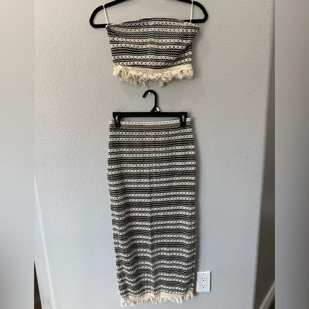 Fashion Nova Crochet Knit Two Piece Set M - Picture 2 of 9